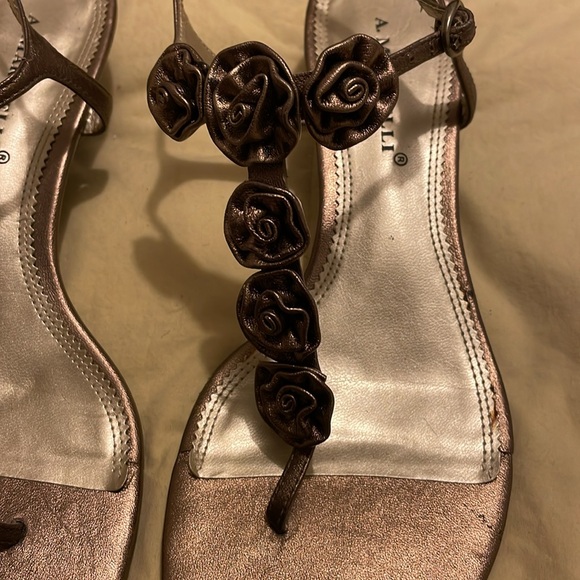 NWOT A. Marinelli sandals new, never worn no tag or box. - Picture 3 of 7